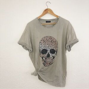 Zutter Oversized Olive Green Skull Tee with Leopard Graphic